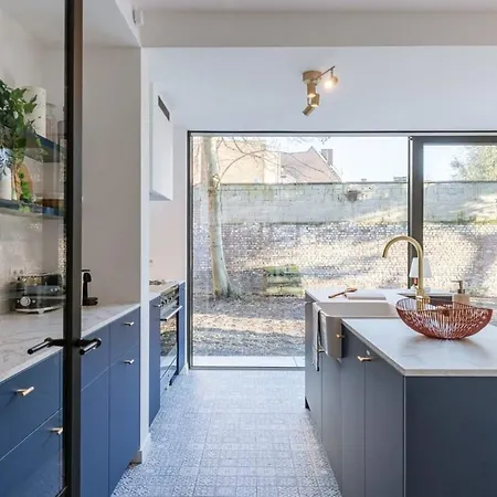 Huswell - Luxurious Near The City-centre Of Apartment Gent