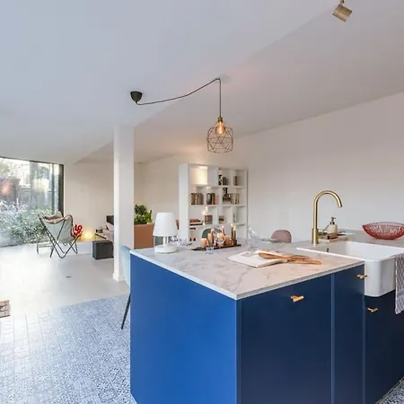 Huswell - Luxurious Near The City-centre Of *