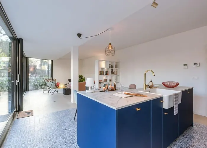 Huswell - Luxurious Near The City-centre Of *